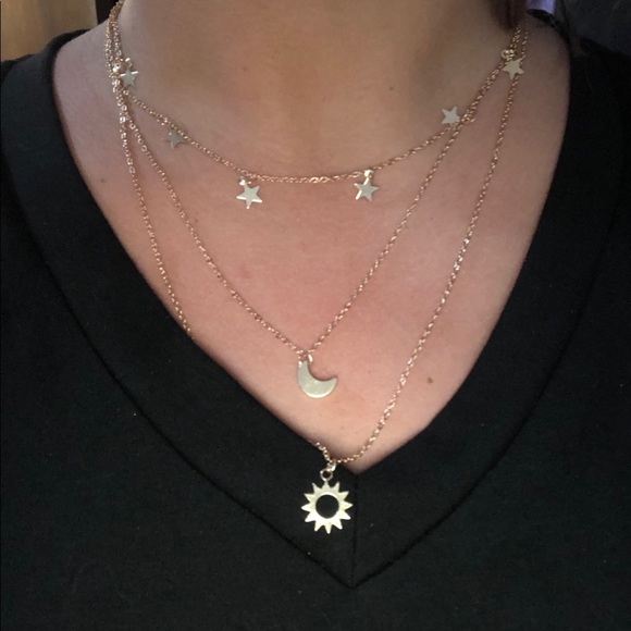 American Eagle Outfitters Jewelry - Stars Layered Necklace ✨